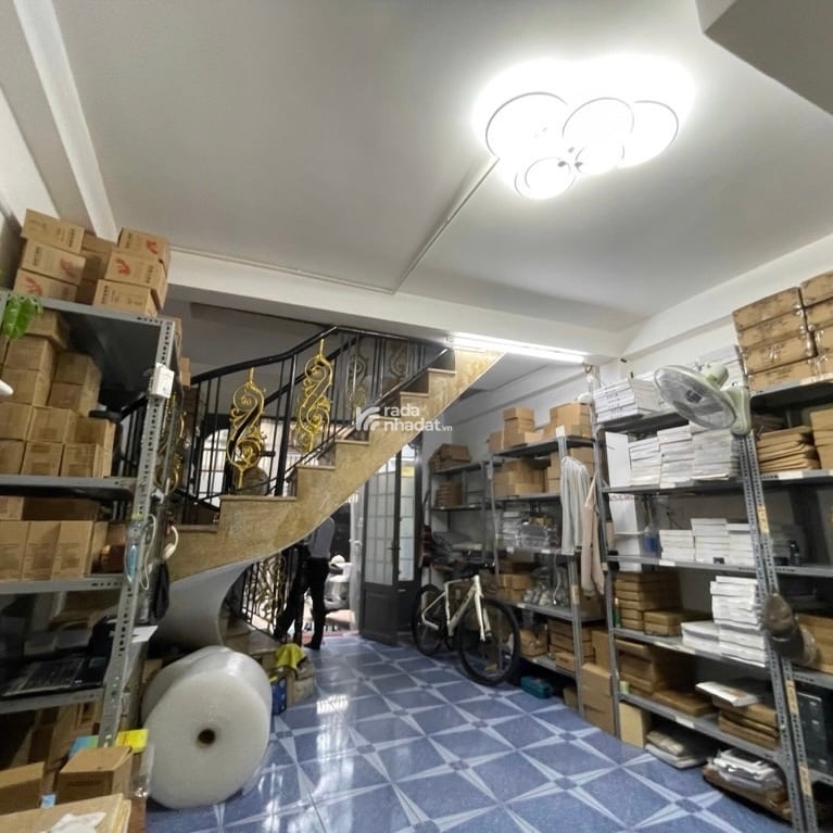 Hiếm nhà dưới 5 Tỷ HXH Hàn Hải Nguyên Q11, DT 40m2 3 Tầng 3PN, SHR, xe hơi ngủ nhà