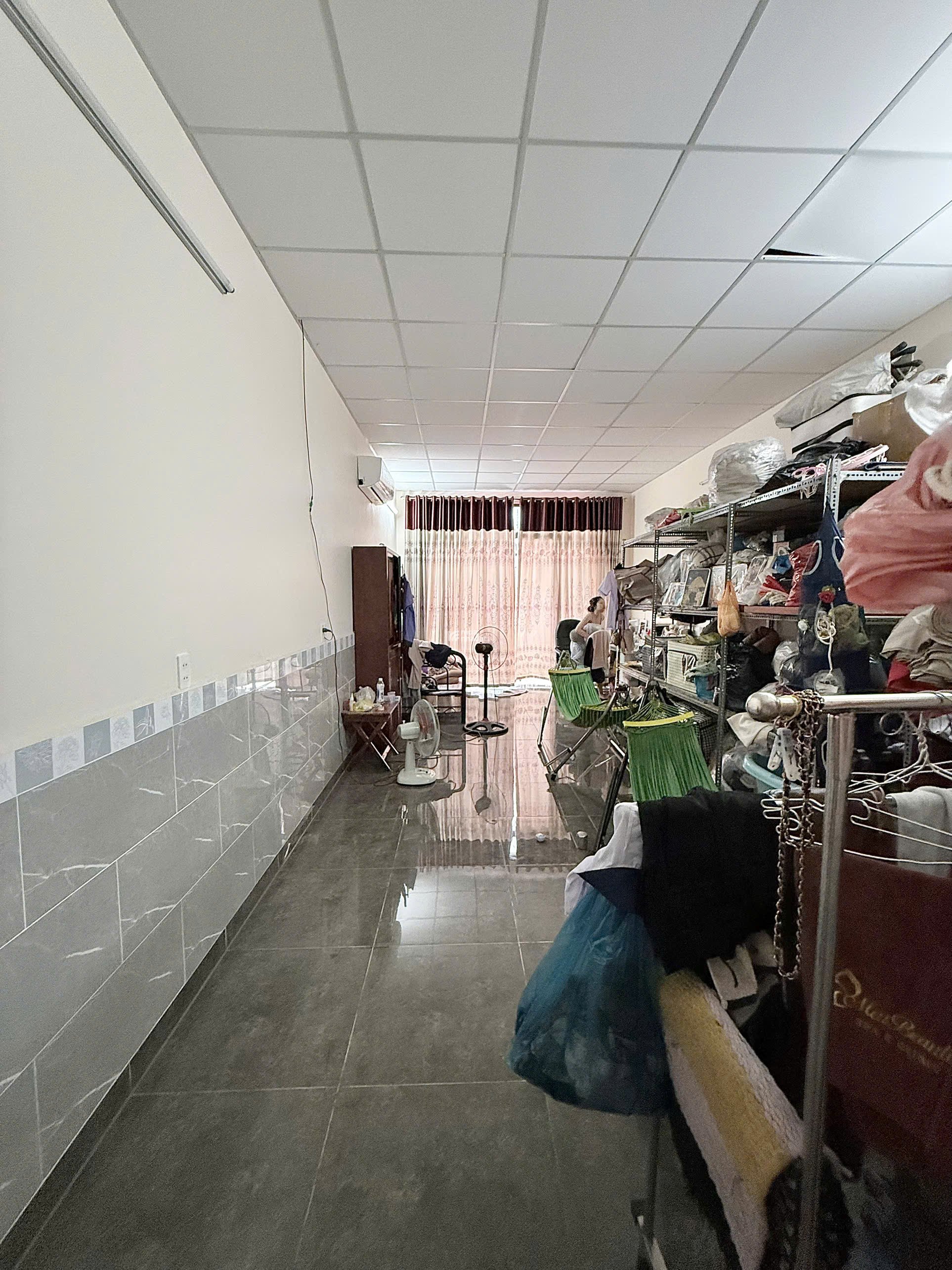 BÁN NHÀ CẤP 4 HXH 10M THÀNH THÁI, QUẬN 10 - 4.2x17m - GIÁ 18 TỶ TL
