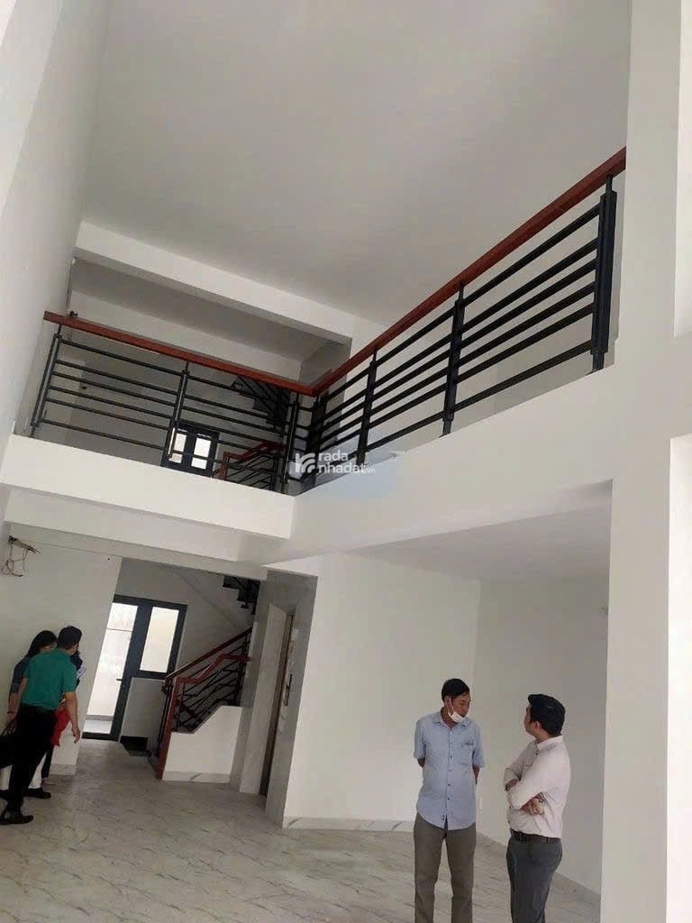 Cho thuê toà nhà 7 Tầng MTKD Nguyễn Thị Nhỏ P.9 Tân Bình