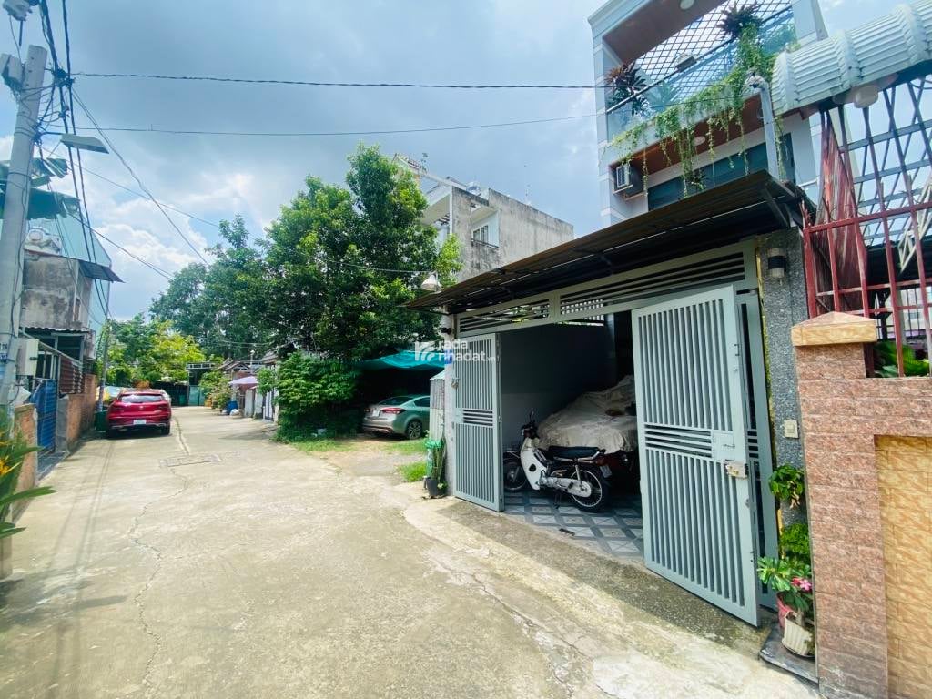 Nhà ngộp ngân hàng giá rẻ bèo đường lê văn thịnh quận 2