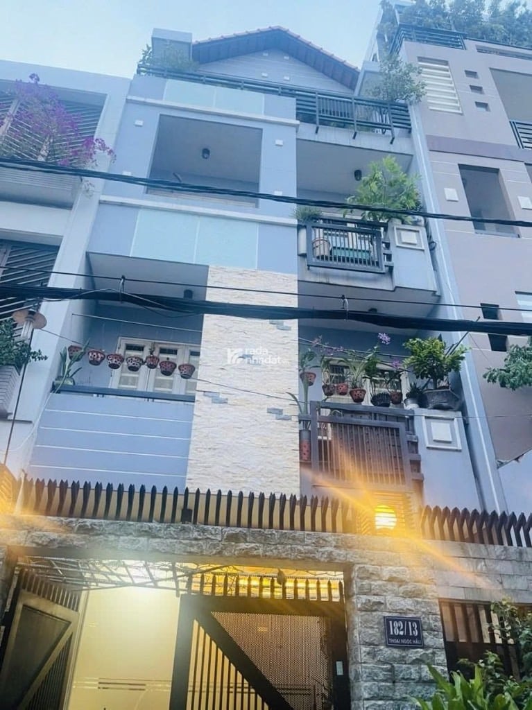 HXH THOẠI NGỌC HẦU, TÂN PHÚ, CHUẨN 73M2 HIẾM CÓ. GIẢM 550TR CHỈ CÒN 14T TL TỐT