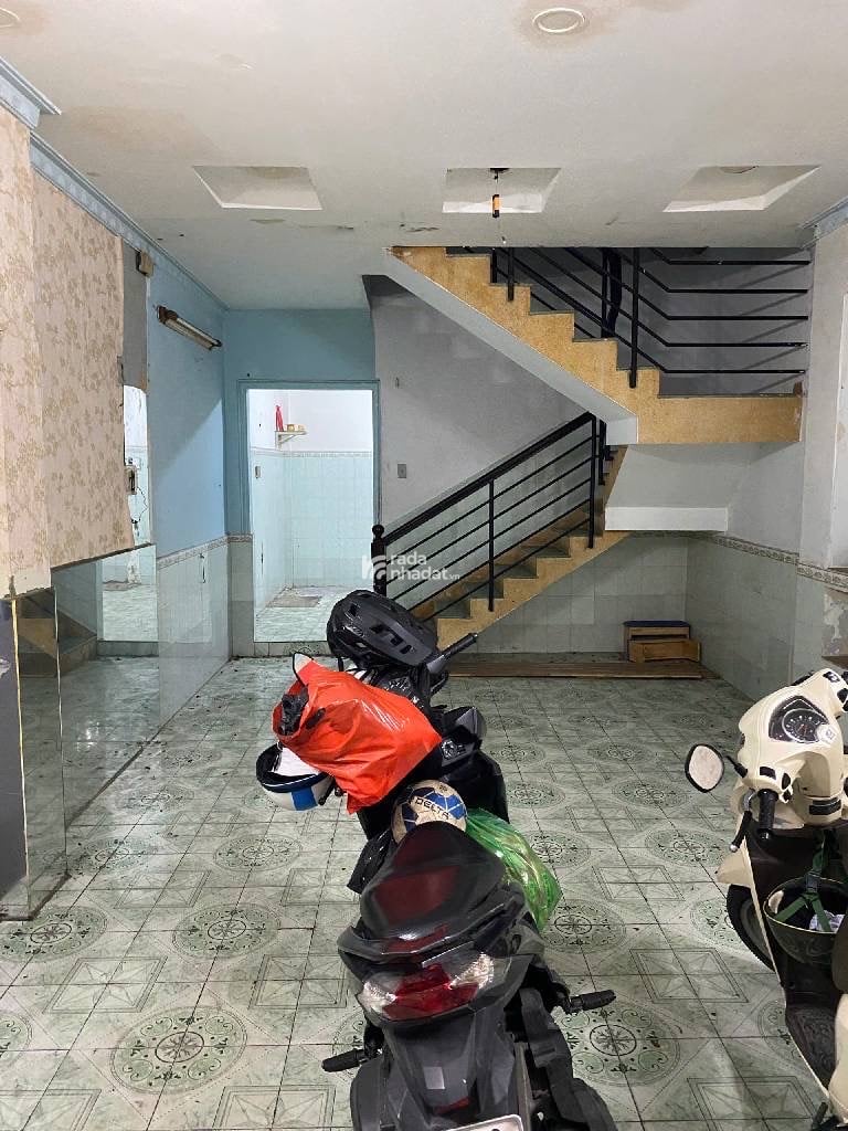 HXH 8m 1 xoẹt Gần mặt tiền Đường,- Kết cấu 1 trệt 2 lầu 4 PN 4Wc- chiều dài sân để xe khoảng 10m nh
