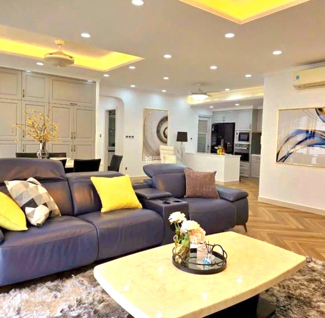 BÁN BIỆT THỰ 4 TẦNG Ở TÂN PHÚ - NHỈNH 14T