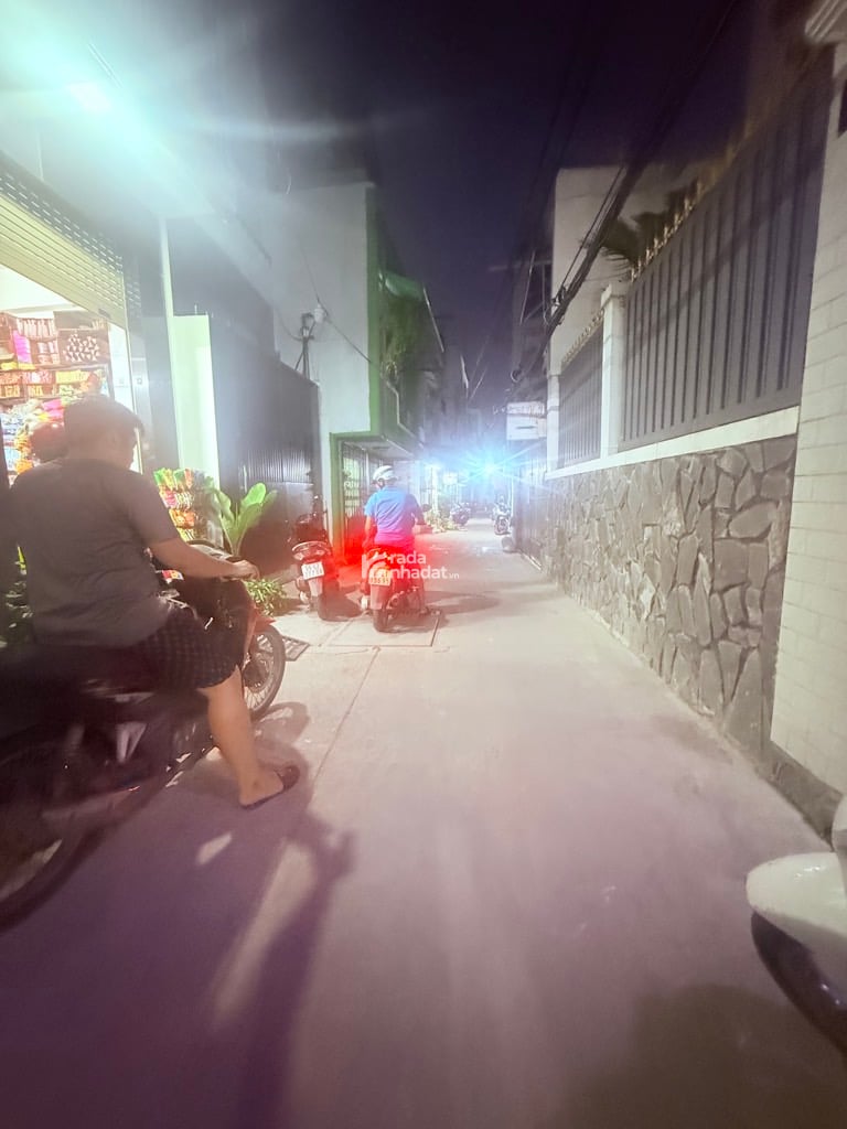 BÁN NHÀ PHÚ ĐỊNH 80M2 3 TẦNG 7.X TỶ 8X10M QUẬN 8 