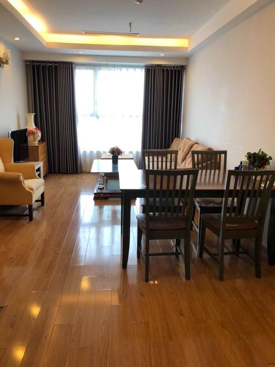 Cho thuê chung cư cao cấp Tân Hồng Hà số 317 Trường Chinh