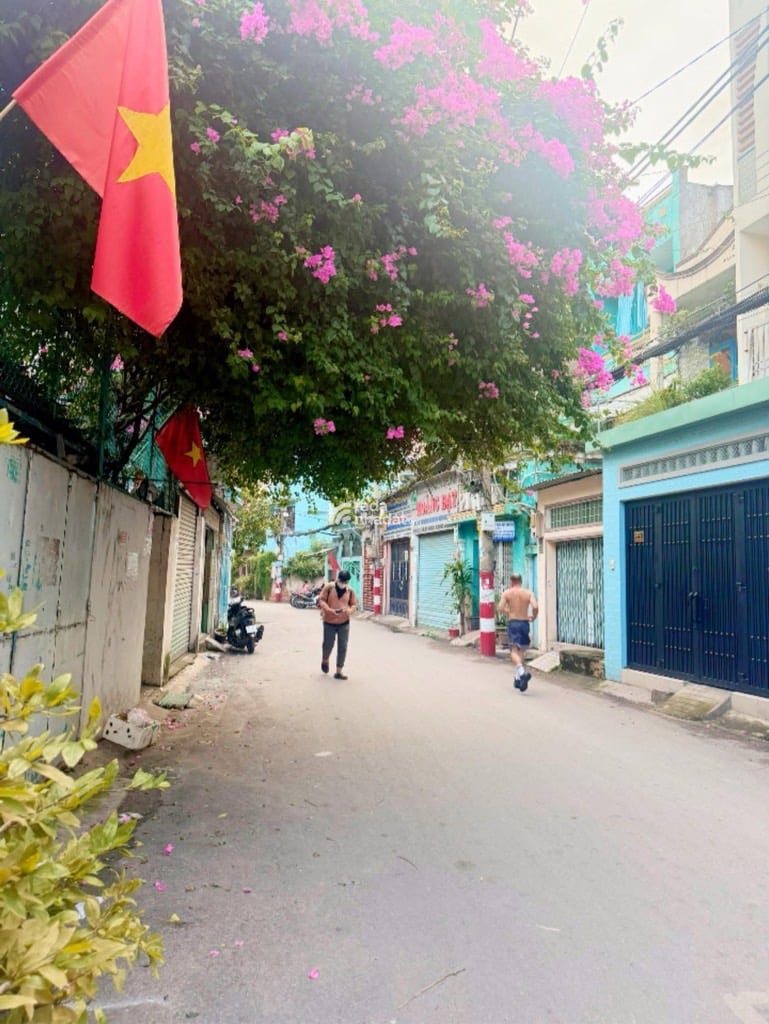 HẺM XE HƠI KHU BÀU CÁT, TÂN BÌNH, 60M2 TIỆN XÂY. GIẢM 550TR CHỈ CÒN 7.2T TL 