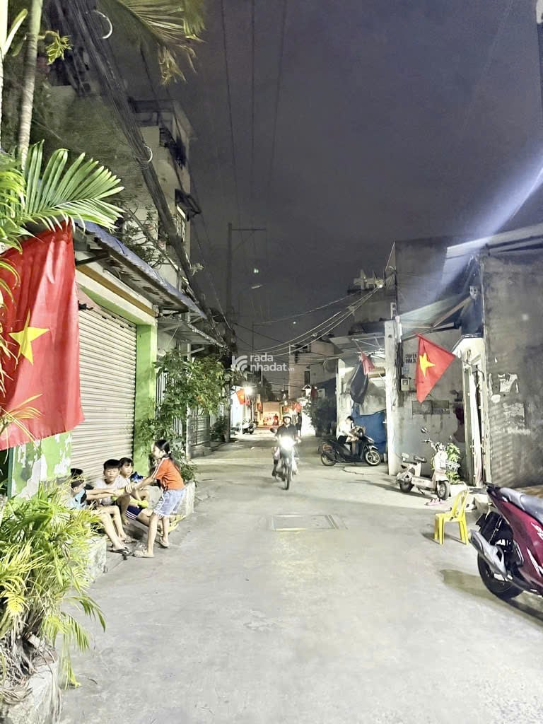  BÁN NHÀ TRUNG MỸ TÂY 122,M2 -  NỞ HẬU ĐẸP - HX TẢI -  GIÁ CHỈ 5.39 TỶ  GẦN ĐH GTVT  