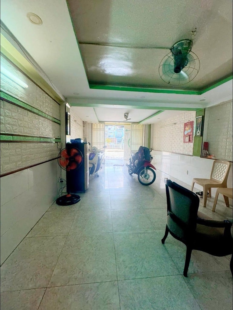 MẶT TIỀN KD-LÒ GỐM-NHÀ 4 TẦNG 100M2-GIÁ 15 TỶ