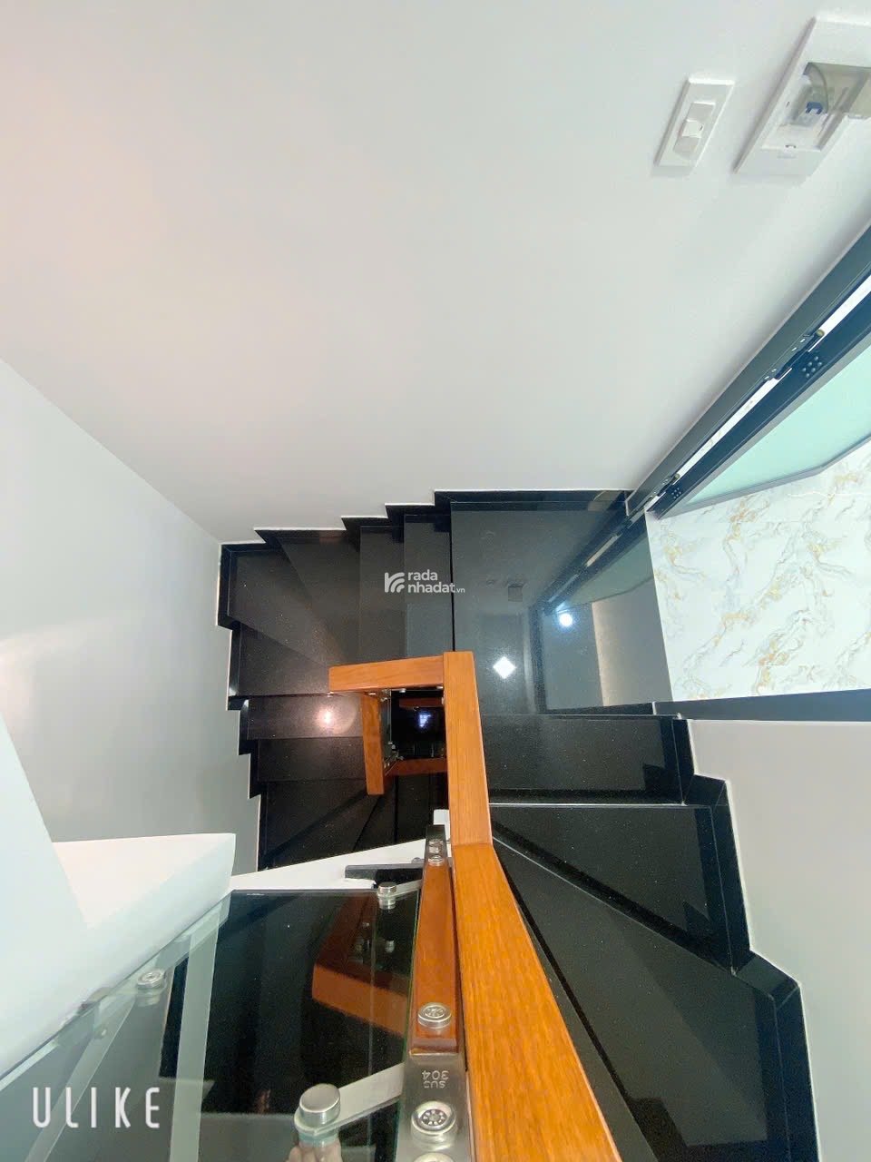 BÁN NHÀ MỚI XÂY FULL NỘI THẤT-HẺM 6M XE HƠI VÀO TẬN NHÀ-NGUYỄN THƯỢNG HIỀN SÁT PHÚ NHUẬN 