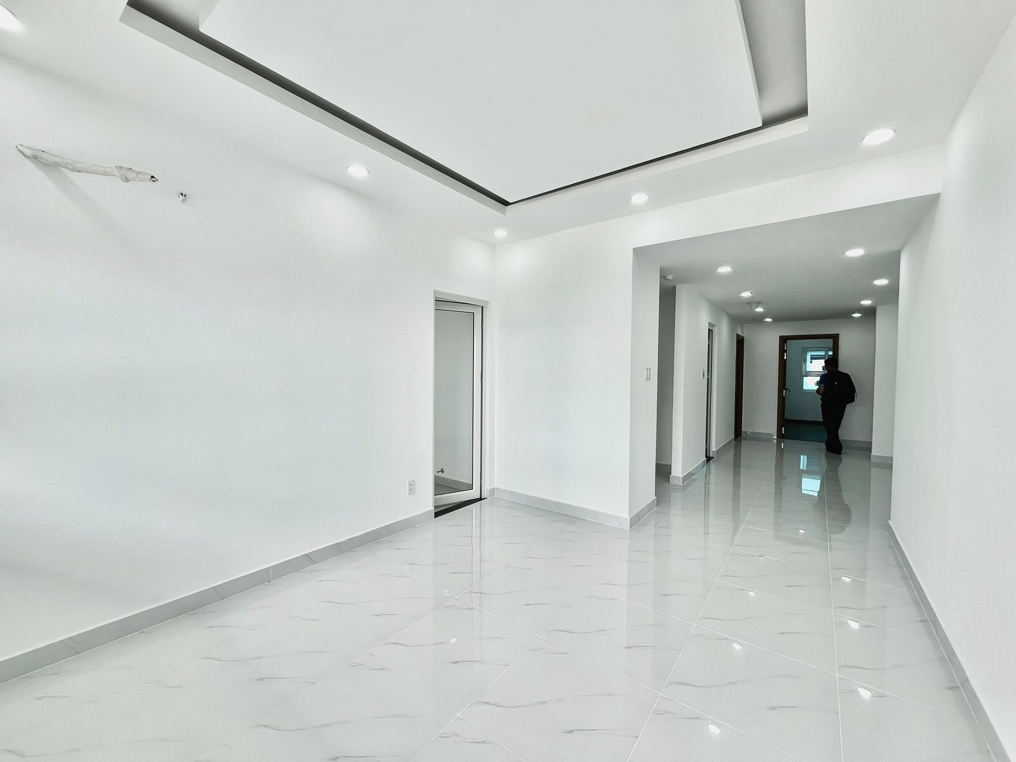 Cho thuê căn hộ 86m2 mới tinh, 2 pn, 2wc CONIC Boulevard 7tr