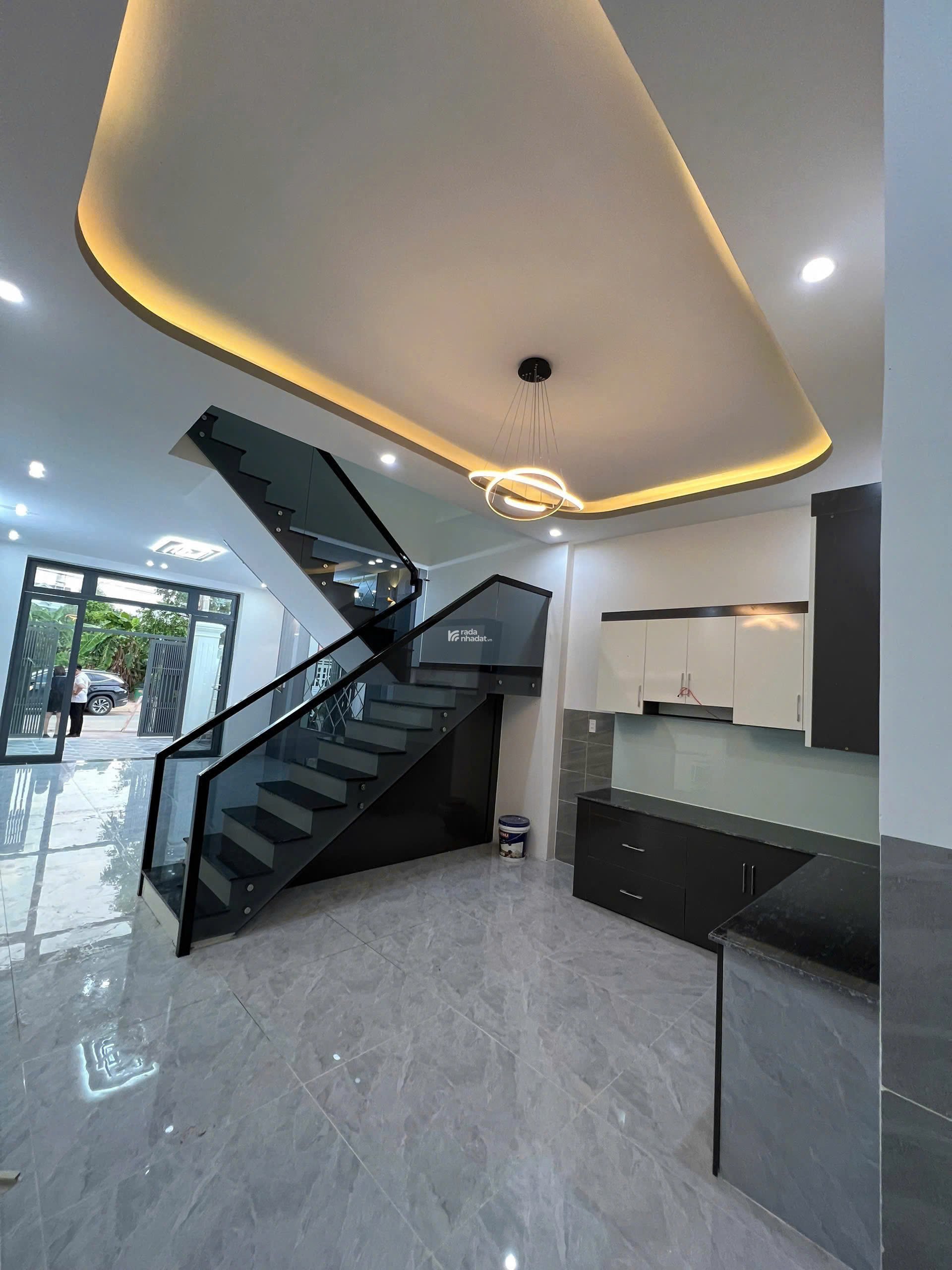 Nhà đẹp view sông giá bất ngờ chỉ còn 1 căn