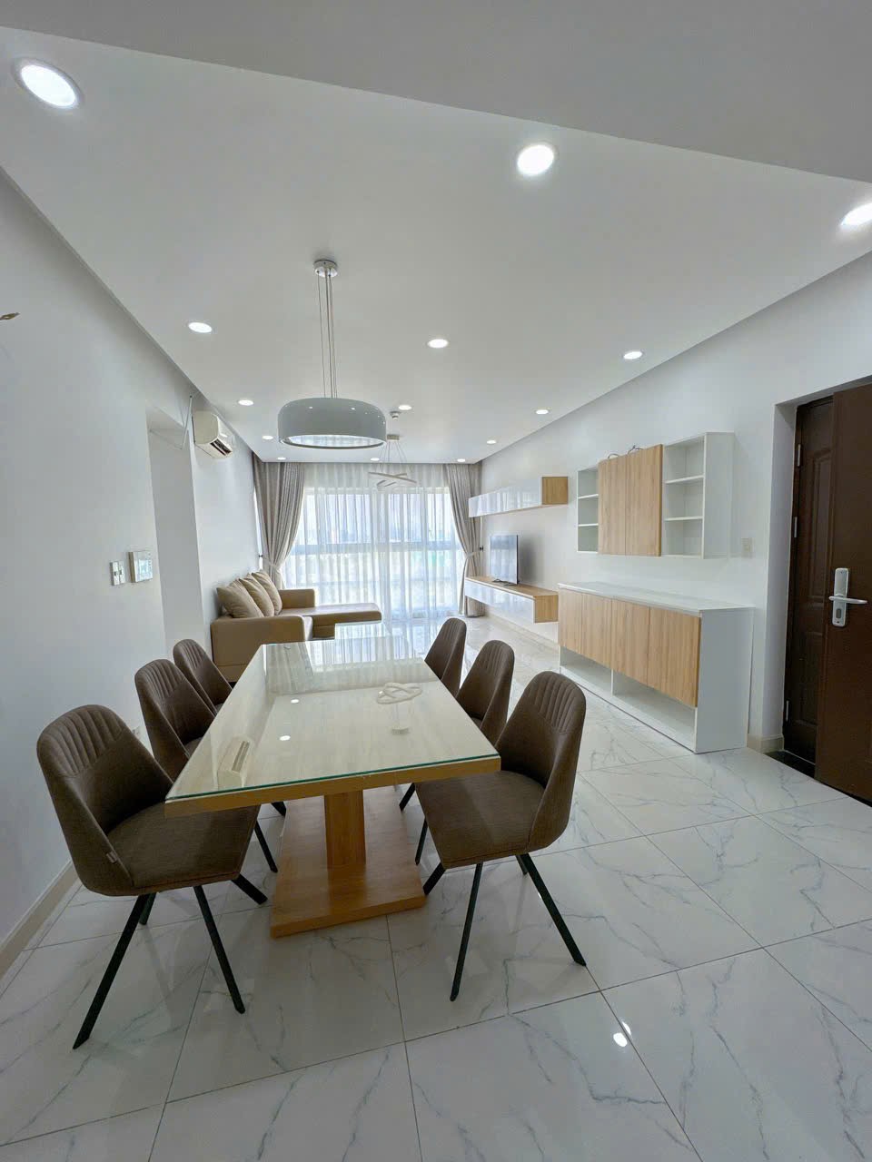 Cho thuê căn hộ Happy Valley, Phú Mỹ Hưng, Q7, 100m2, 2PN, 1PLV, full nội thất, giá tốt 