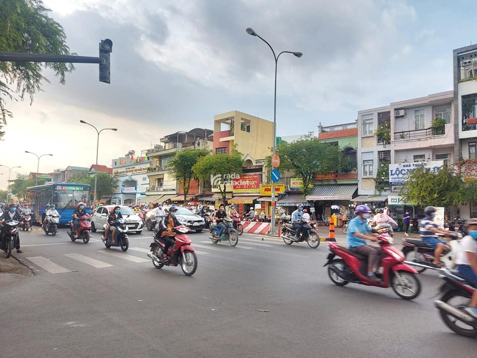 MTKD Kinh Dương Vương Q6, 306m2 ngang 5.5m nở hậu 5 tầng bề thế, SHR hoàn công, 36 tỷ TL