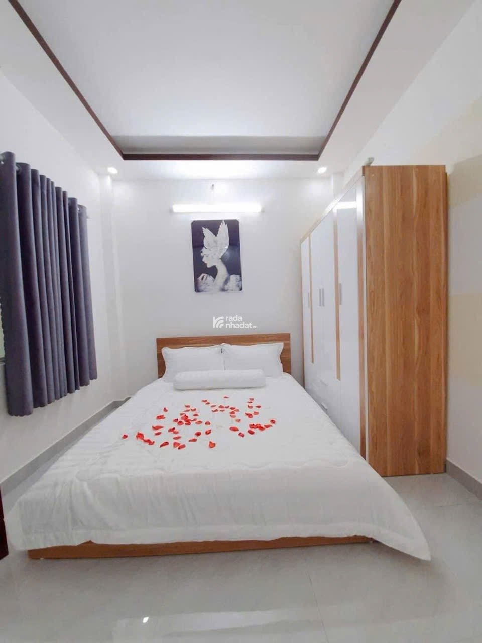 Nhà đẹp Trần Khắc Chân P15 Q Phú Nhuận - 57m2 - 4PN - SHR - 4tỷ860- gần sát đường Hoàng Văn Thụ