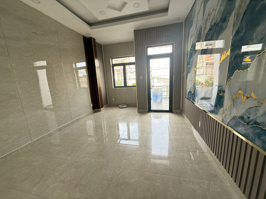 SIÊU PHẨM - 4 TẦNG - 2 MẶT HẺM - Ô TÔ VÀO NHÀ - NGÃ TƯ BỐN XÃ 