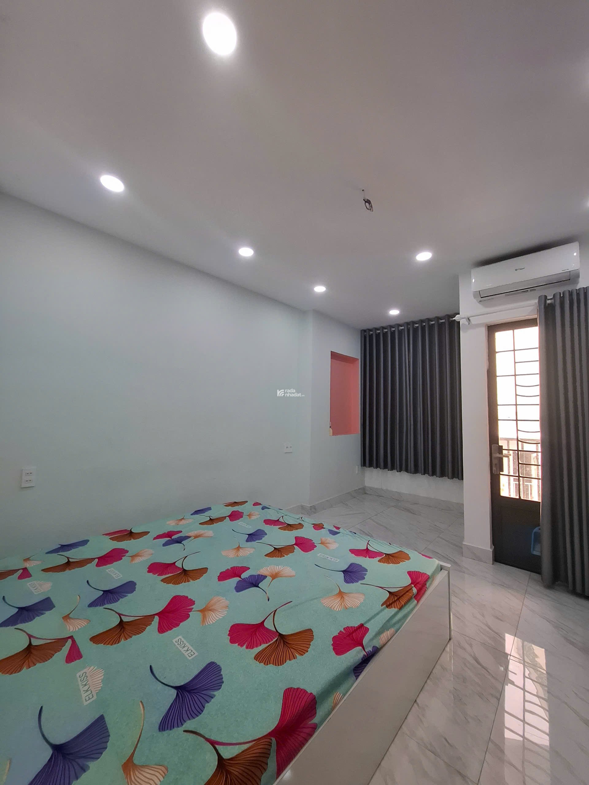 BÁN NHÀ HẺM 100 TRÀN HƯNG ĐẠO Q1 - 14.7 tỷ - 3.4x13, sổ vuông nhà 4 tầng 6pn