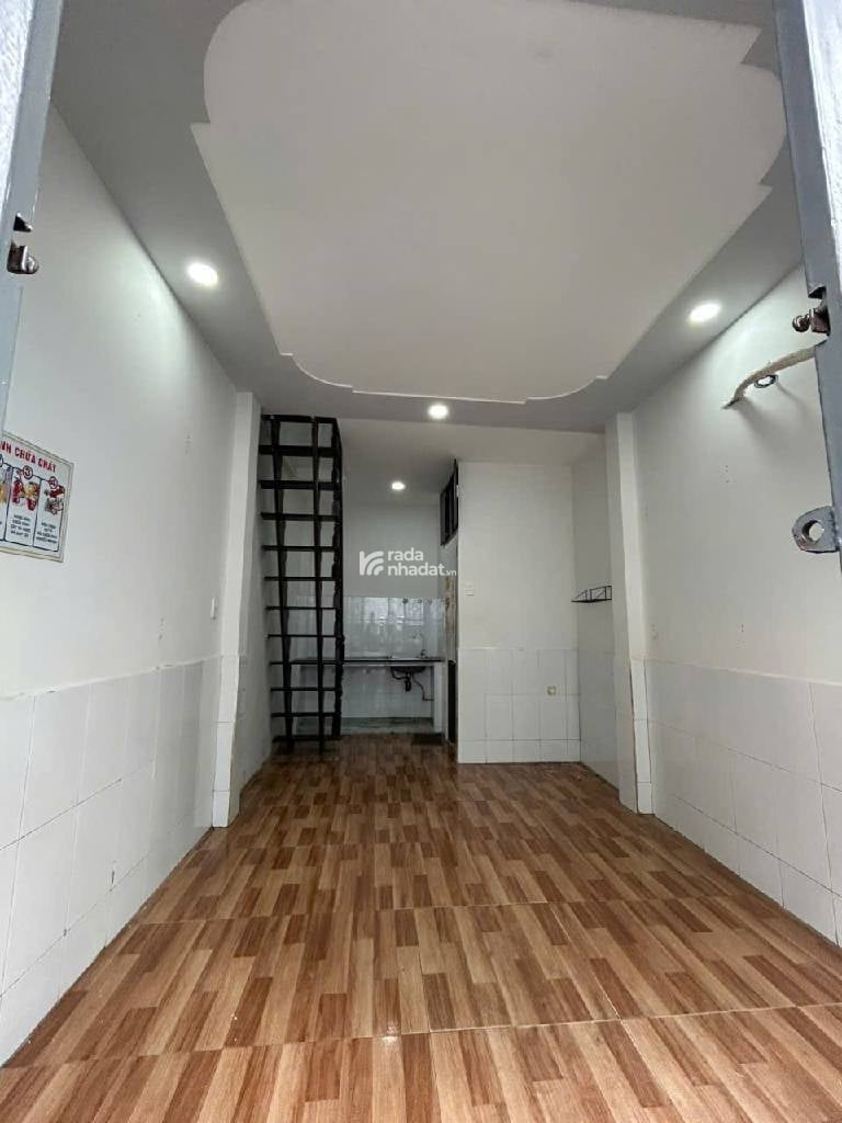 HẺM XE HƠI VIP 281 LÊ VĂN SỸ, TÂN BÌNH, 2 TẦNG Ở NGAY. GIẢM 350TR CHỈ CÒN 3.2T TL 