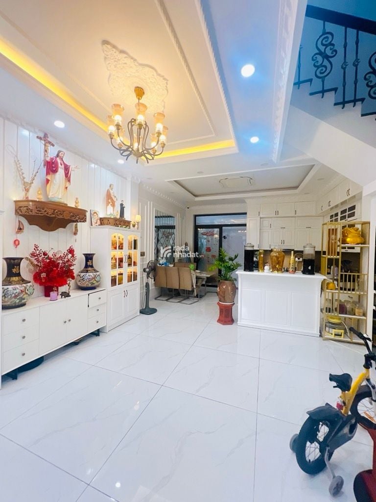 BÁN NHÀ MỚI ĐẸP 4 TẦNG HXH - 80M2 - NGANG BỀ THẾ HƠN 5M - VƯỜN LÀI