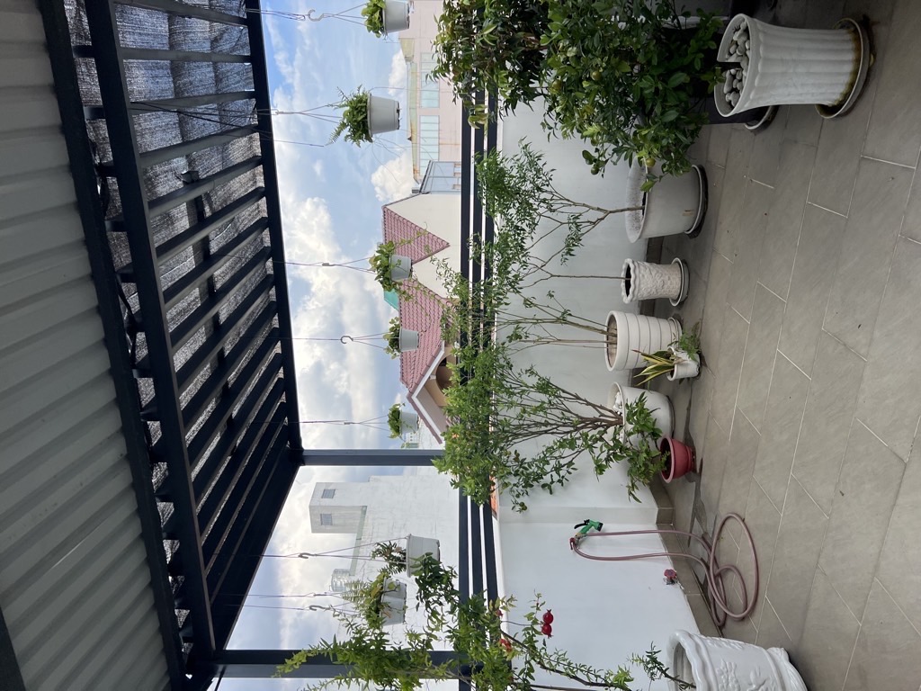  10M  thông Nguyễn Đình Khơi phường 4 Tân Bình, Đường 2 xe tải tránh nhau, Khu VIP SÂN BAY -