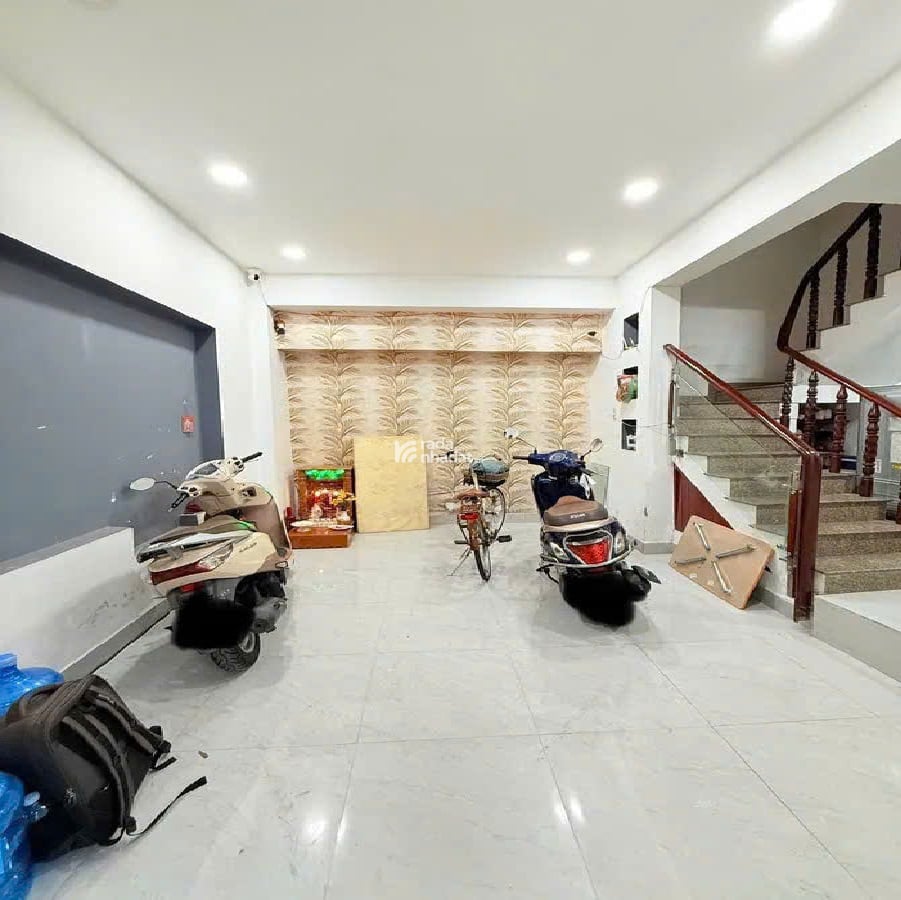 Bán nhà Quận Phú Nhuận - hẻm Huỳnh Văn Bánh - DT 11 x 4.8 m - 38 m2 - 5 Tầng - Giá 7.5 tỷ