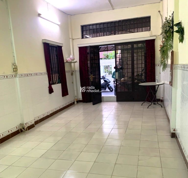 CHỦ KẸT TIỀN BÁN NHÀ ĐIỆN BIÊN PHỦ, HXH, DTS 100M2, 3 TẦNG, KO QUY HOẠCH, GẦN TRƯỜNG, CHỢ, 7.X TỶ