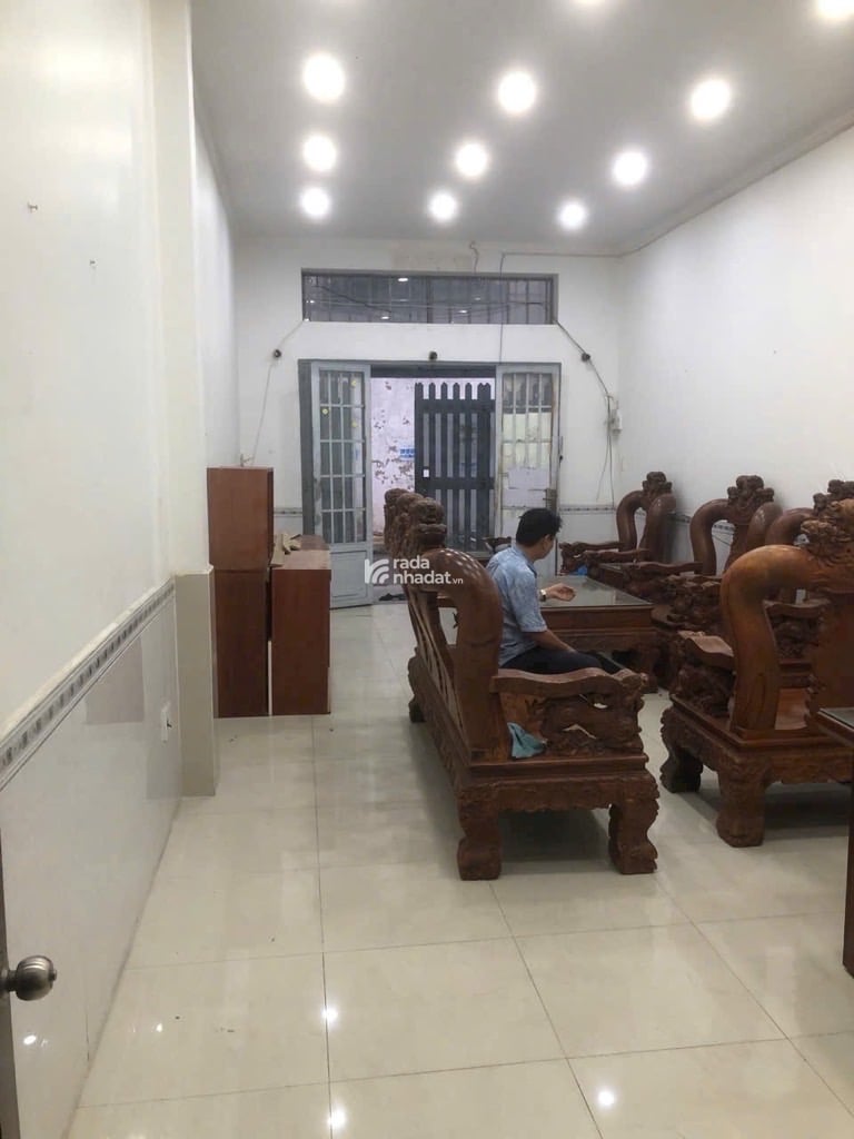 NHÀ NGAY QUẬN TÂN PHÚ NẰM ĐƯỜNG HOÀ BÌNH NGAY ĐẦM SEN 60M2 GIÁ RẤT ĐẸP 7.1 TỶ 