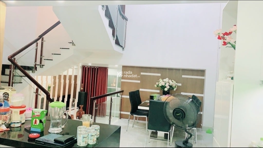 VILLA HXH ĐOÀN THỊ ĐIỂM, PHÚ NHUẬN, 100M2 CHUẨN KẾT CẤU Ở NGAY. GIẢM 2T CHỈ CÒN 27T 