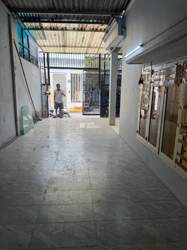 HẺM NHỰA 6m THÔNG TỨ PHƯƠNG, HÀNG XÓM VẠN PHÚC CITY, 7,2X17, NHỈNH 8 TỶ.