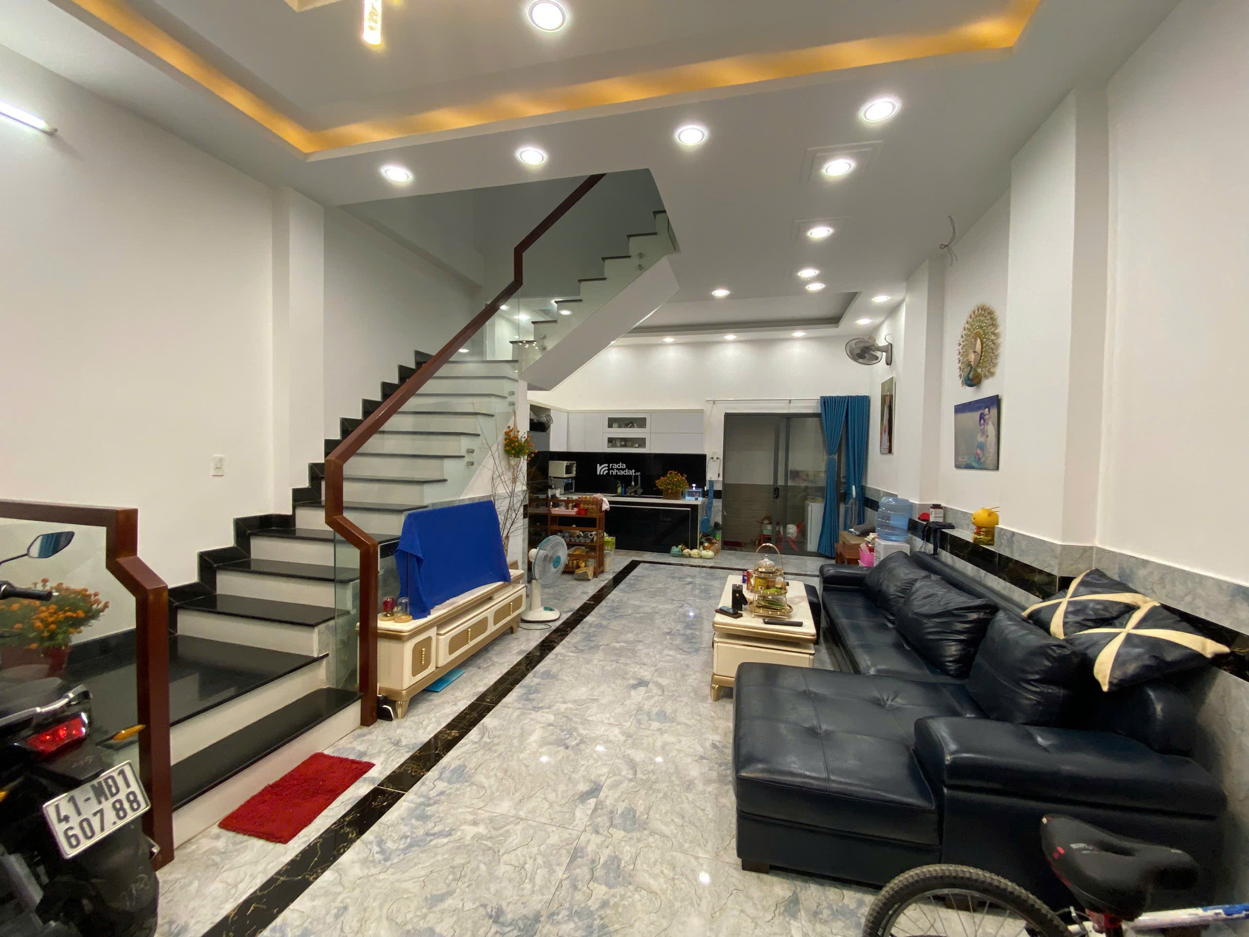 Bán nhà đẹp quận Bình Tân -  200m2 