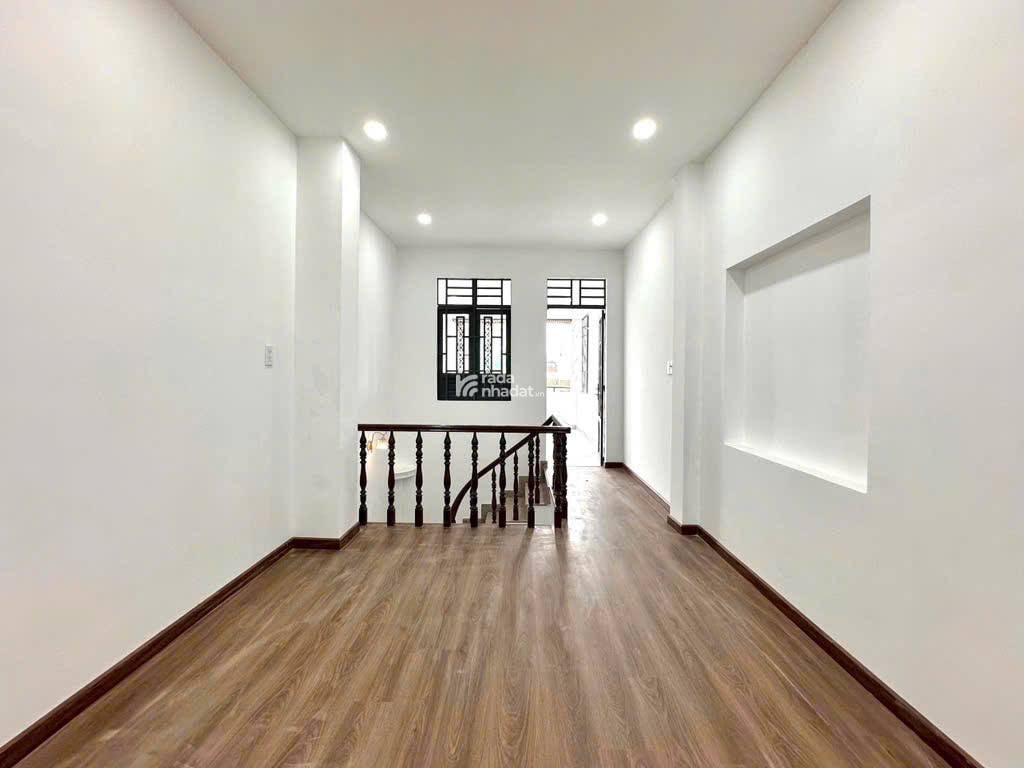 PHÚ NHUẬN HUỲNH VĂN BÁNH P.11 SIÊU HIẾM - Hẻm Nhựa 10M Xe Tải Tránh Cạnh MẶT TIỀN - Mới Đẹp