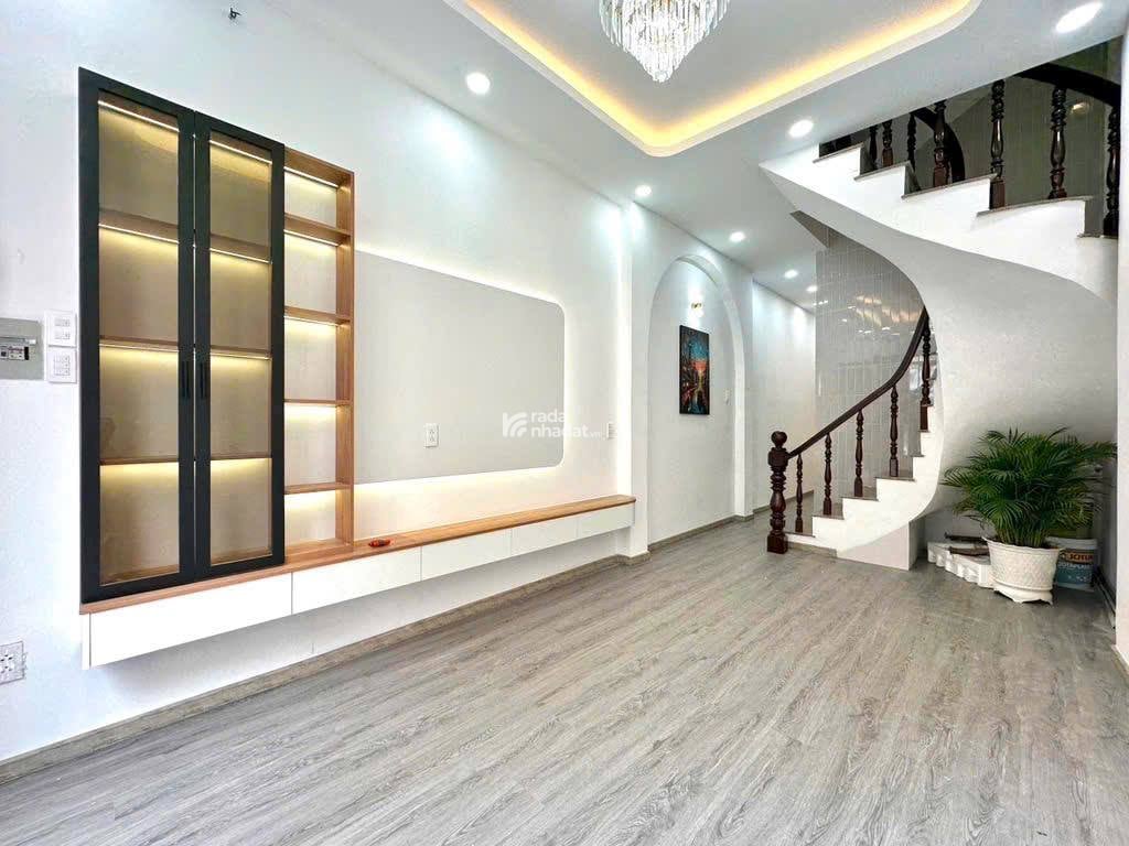 PHÚ NHUẬN HUỲNH VĂN BÁNH P.11 SIÊU HIẾM - Hẻm Nhựa 10M Xe Tải Tránh Cạnh MẶT TIỀN - Mới Đẹp