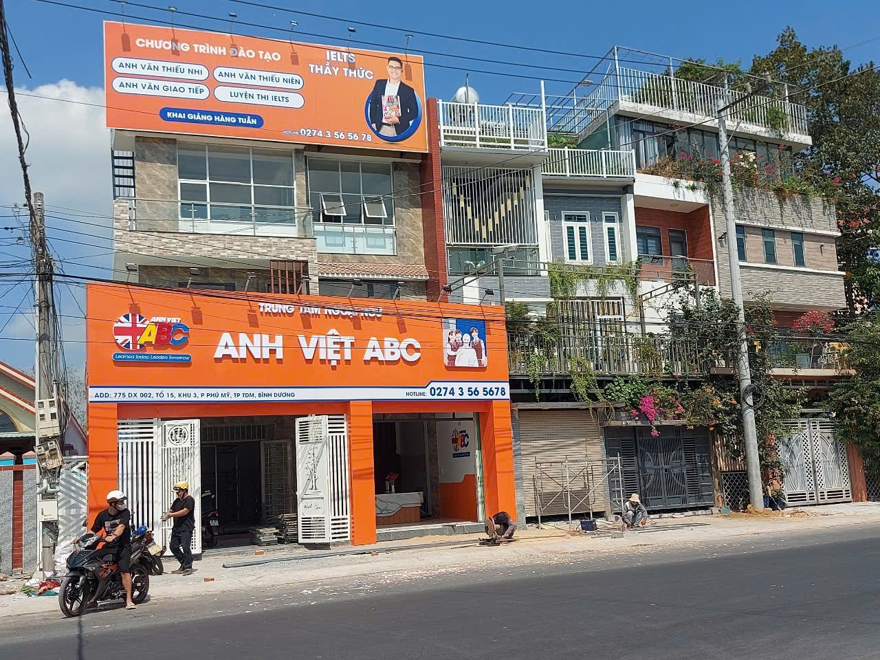 TÌM ĐÂU RA NHÀ 3 TẦNG CÓ TIỀN THUÊ 15 TIỆU -DT 143M2 -GIÁ CHỈ 7.2 TỶ- TRUNG TÂM PHÚ MỸ - TDM -BD