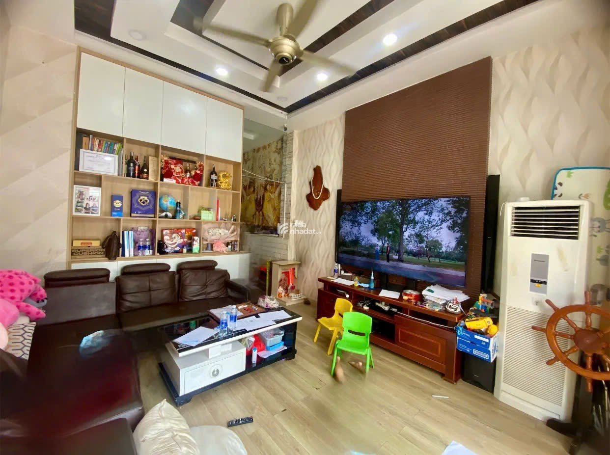 BÁN NHÀ 4 TẦNG HXH ĐƯỜNG SỐ 4 P. BÌNH HƯNG HOÀ, Q. BÌNH TÂN CHỈ 7 TỶ