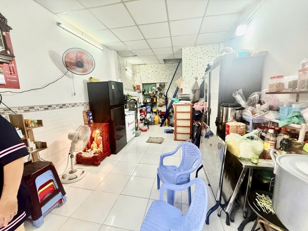 SÁT QUẬN 1, HẺM XE HƠI VŨ HUY TẤN, BÌNH THẠNH, CÓ KC Ở NGAY. GIẢM 650TR CHỈ CÒN 3.6T TL 