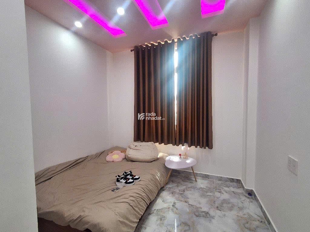 Huỳnh Tấn Phát (chủ nhiệt bán giảm 800tr); 7x19m; 3 tầng; cách Phú Mỹ Hưng 2 phút