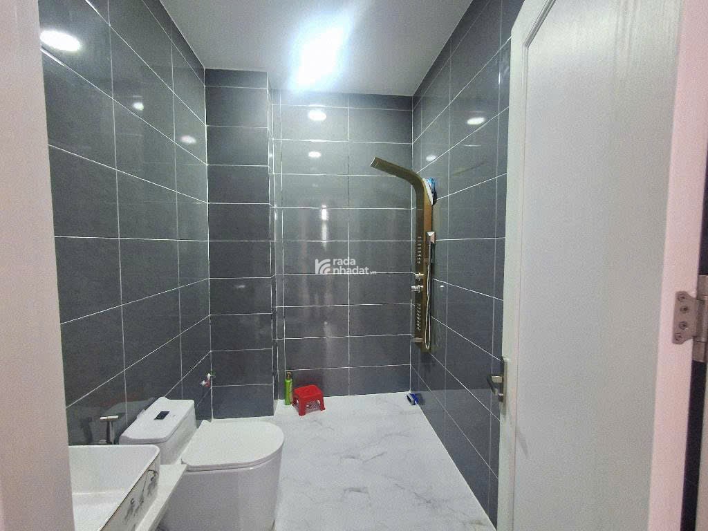Huỳnh Tấn Phát (chủ nhiệt bán giảm 800tr); 7x19m; 3 tầng; cách Phú Mỹ Hưng 2 phút