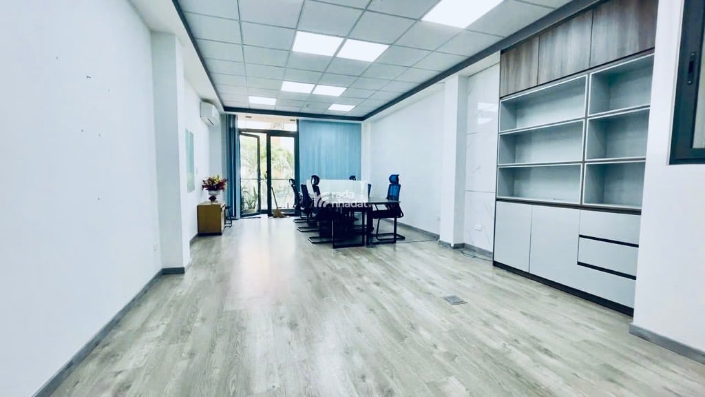 MT KHU SÂN BAY 6 TẦNG - ĐỒ SƠN - PHƯỜNG 4 TÂN BÌNH DT: 4.5*16.5M - 18 TỶ 9