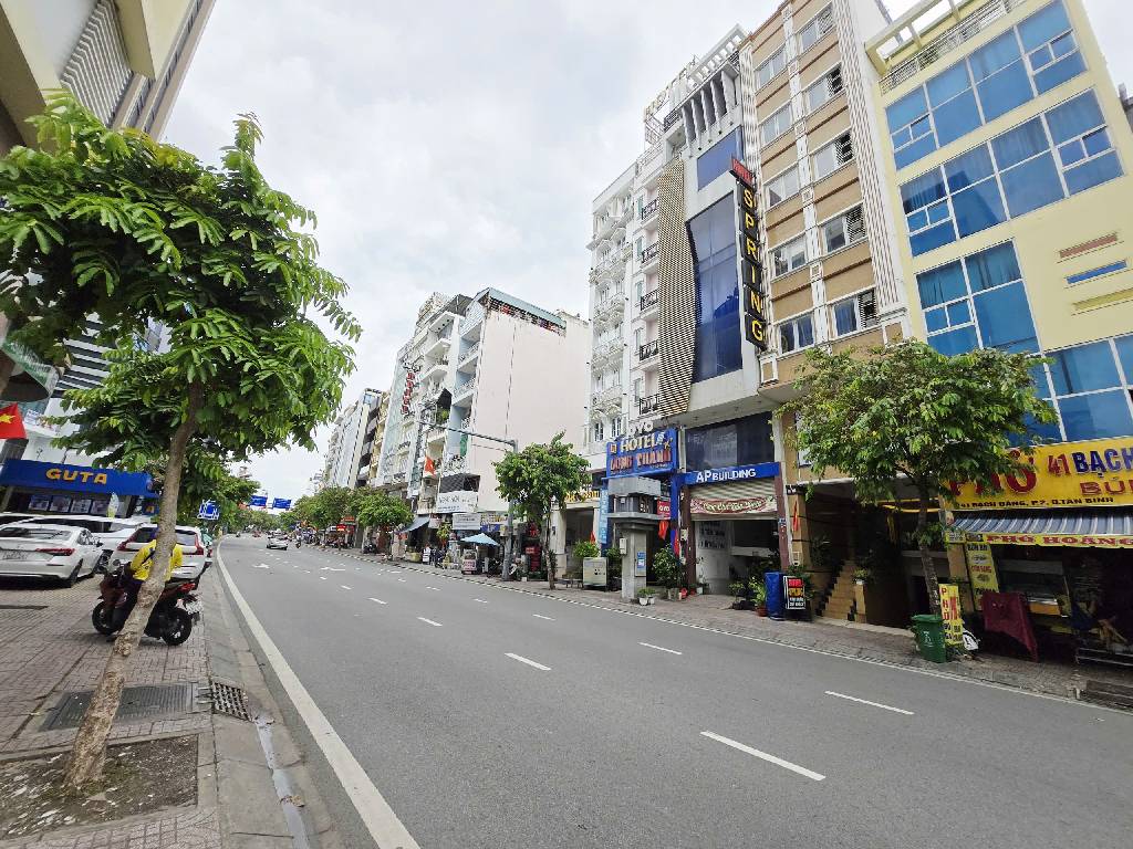 KHUÔNG VIÊN 198M2- CỬA NGỎ SÂN BAY TÂN SƠN NHẤT- MẶT TIỀN 20M