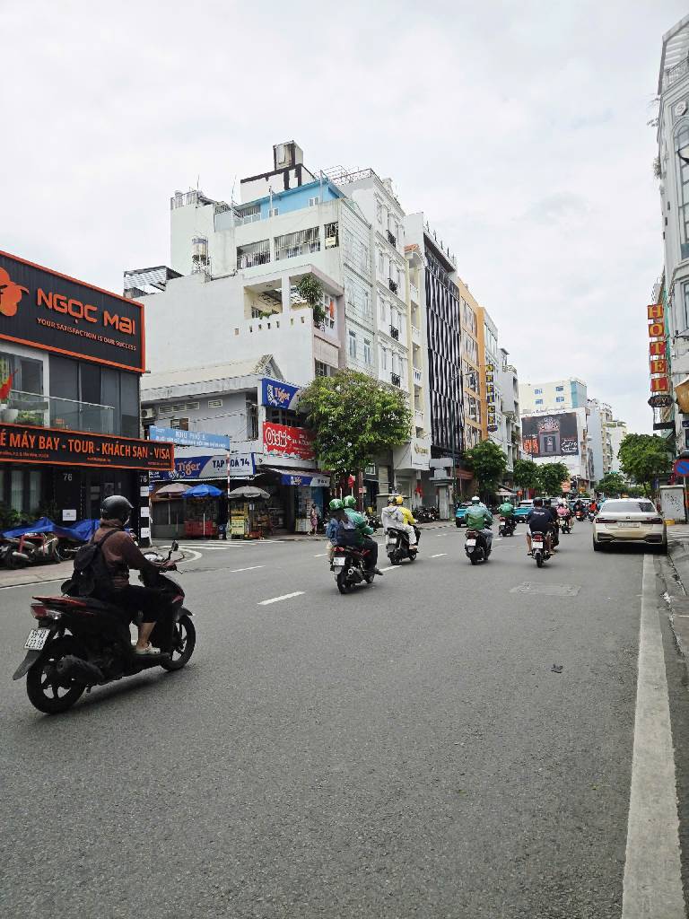 KHUÔNG VIÊN 198M2- CỬA NGỎ SÂN BAY TÂN SƠN NHẤT- MẶT TIỀN 20M