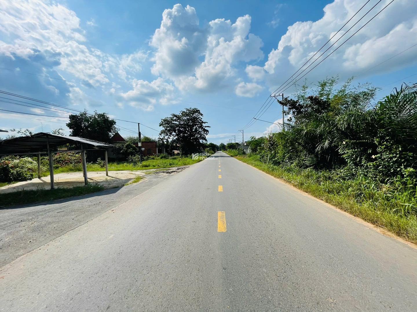 bán gấp 10mét ngang ngay kênh đông củ chi, sổ hồng riêng 450triệu đường nhựa 8mét tỉnh lộ