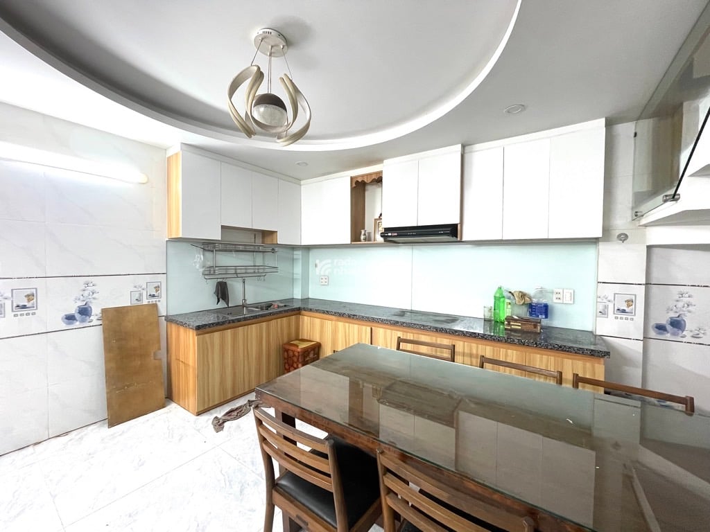 Bán nhà khu đồng bộ cao tầng, 6m x 12m, tặng full nội thất, Phạm Văn Chiêu Gò Vấp, nhỉnh 5 tỷ