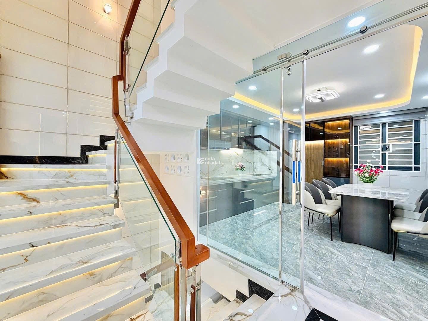 Bán nhà vị trí đẹp ở Trần Bá Giao, P5, Q. Gò Vấp. Giá 2tỷ320, 38m2, SHR