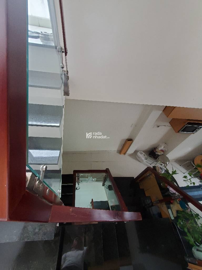 HẺM XE HƠI SÁT NHÀ, ĐINH TIÊN HOÀNG, BÌNH THẠNH, 30M2 MỚI Ở NGAY, GIẢM 550TR CHỈ 6.35T TL 