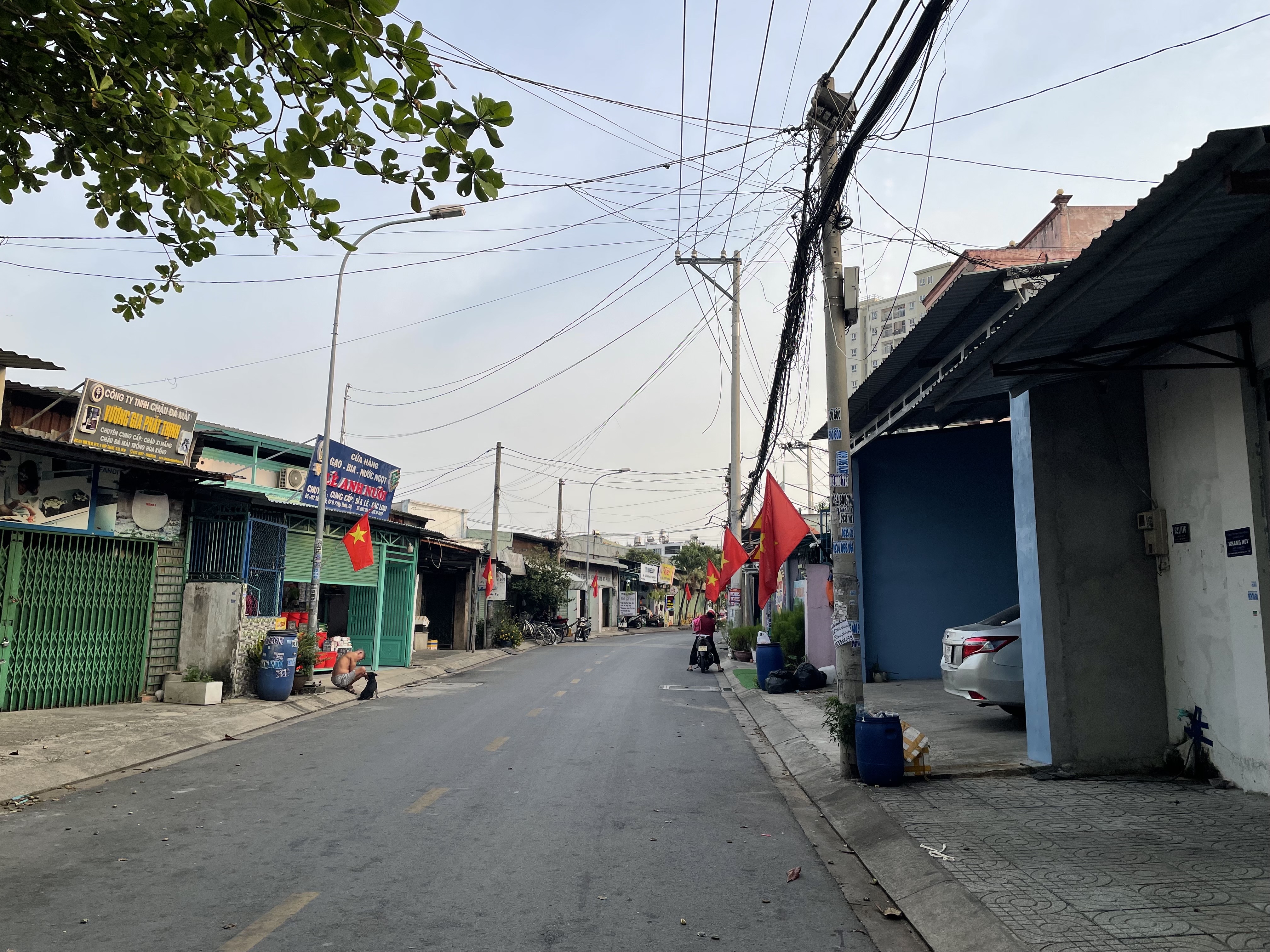 BÁN DÃY TRỌ ĐƯỜNG XE TẢI THÔNG, KINH DOANH, DÒNG TIỀN 100TR/ NĂM, TRÀN THỊ HÈ, HIỆP THÀNH 