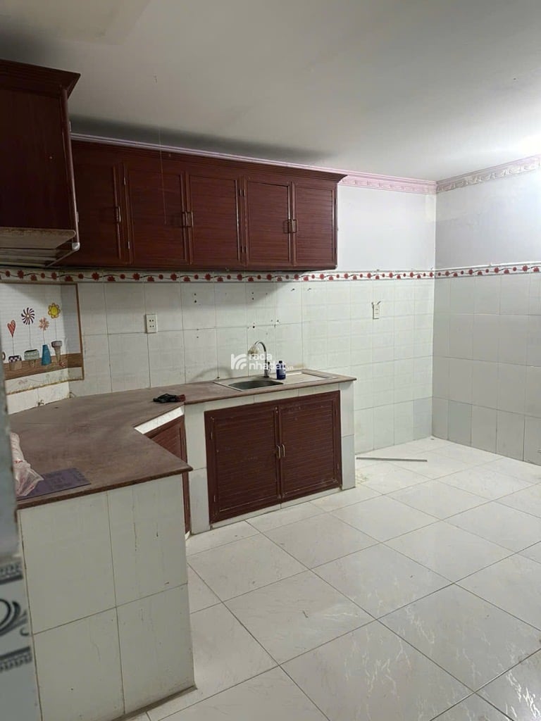 BÁN NHÀ PHƯỜNG 4 QUẬN 8 60M2 4.6 TỶ 3PN NHÀ ĐÚC GẦN CHỢ PHẠM THẾ HIỂN