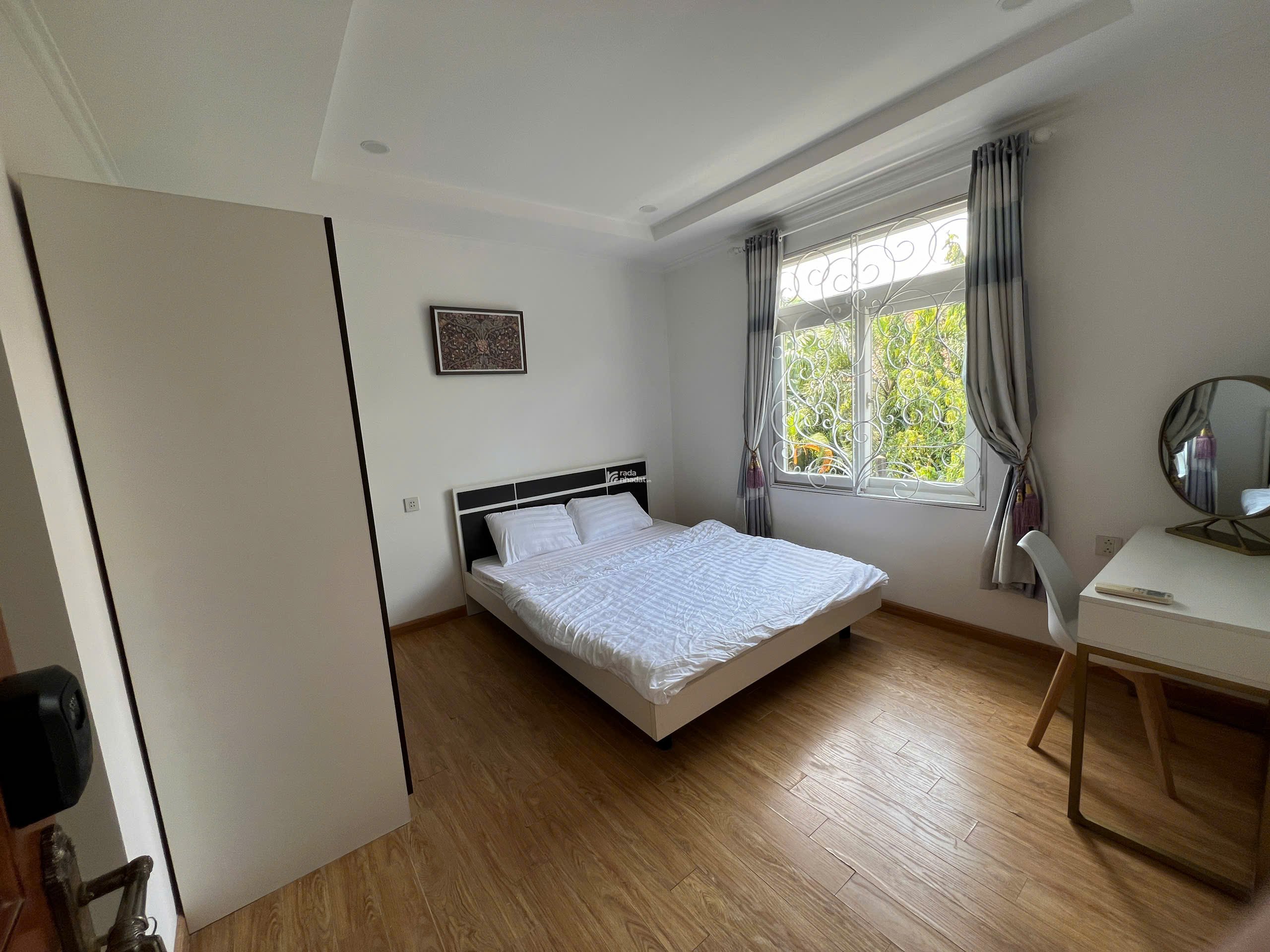 CỰC HIẾM - CHỐT GẤP! KẾ DINH ĐỘC LẬP THẢO ĐIỀN, Q2 - FULL NỘI THẤT!