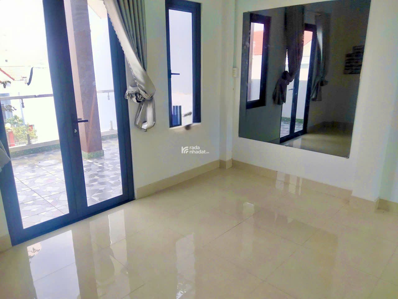 Bán Gấp Nhà 4 Tầng Mặt Tiền Hẻm Rộng Làng Tăng Nhơn Phú, Giá tốt, 4PN, 5WC, Sổ Sẵn, Giá 6.9 Tỷ