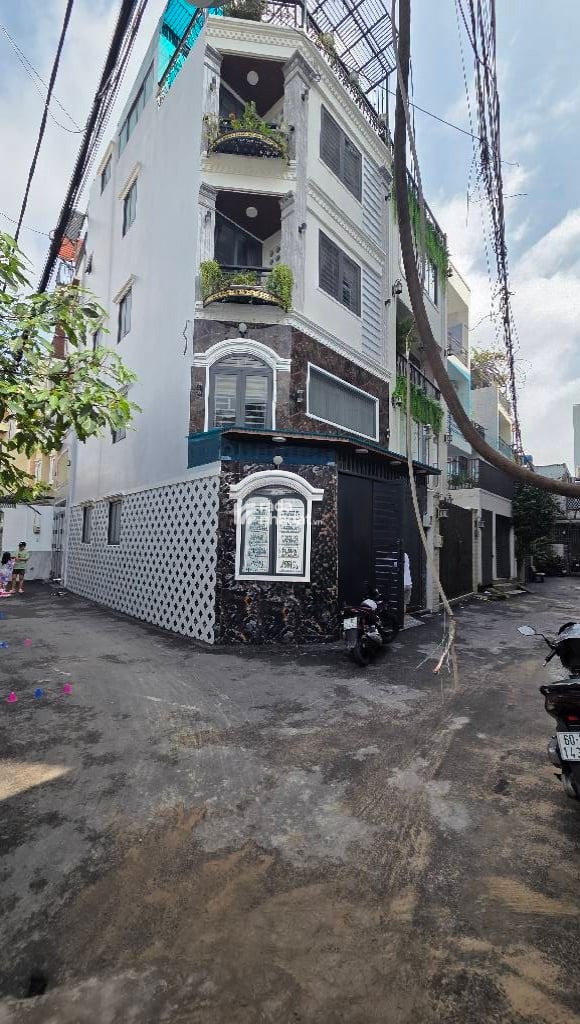 chủ gấp bán trong tháng gì vấp