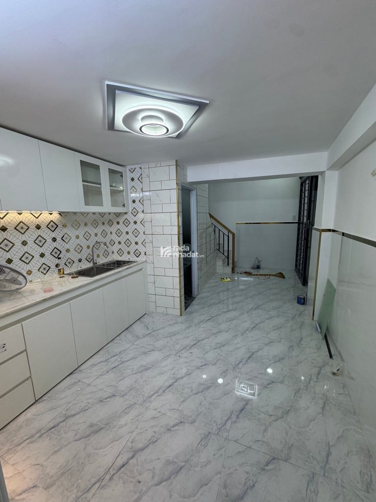 BÁN NHÀ KHIẾU NĂNG TĨNH 60M2 5.X TỶ 8M GẦN AEON MALL TÊN LỬA BÌNH TÂN 