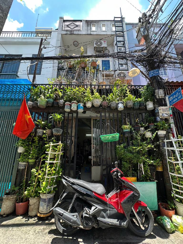 NHÀ ĐẸP KHU AN NINH - TIỆN ÍCH CAO HUỲNH THIỆN LỘC
